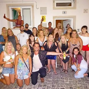 Cloud 9 Hostal